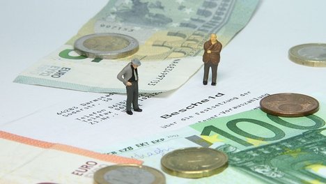 tax-office-g02af3c241_640.jpg